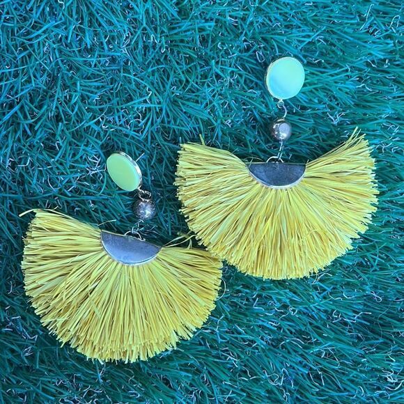 Yellow Fan Dangle Earrings - Gold Post Stud w Backs - NEW - Drop Earring - Picture 4 of 7
